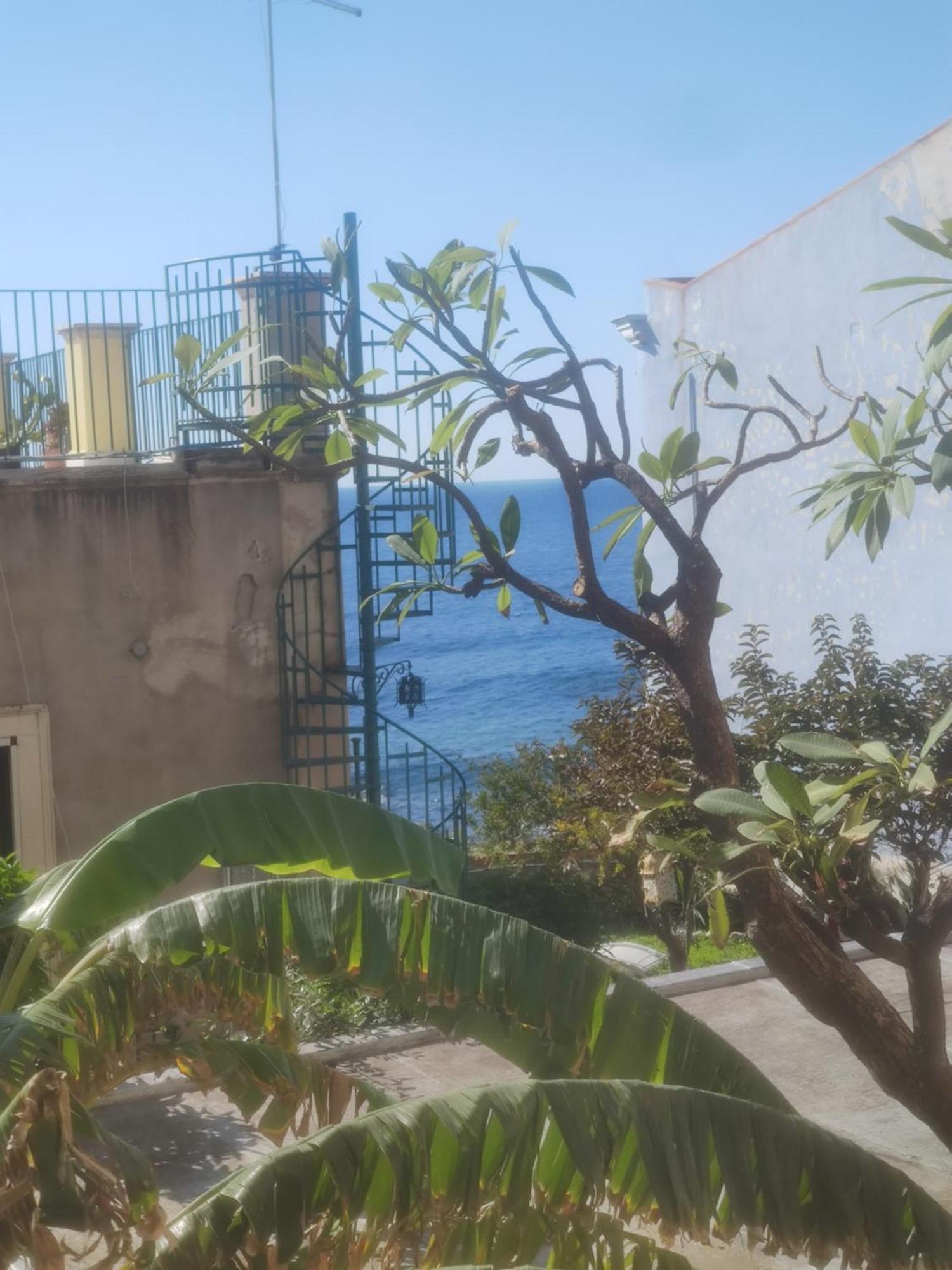 B&B Al Comitato 贾迪尼-纳克索斯 外观 照片